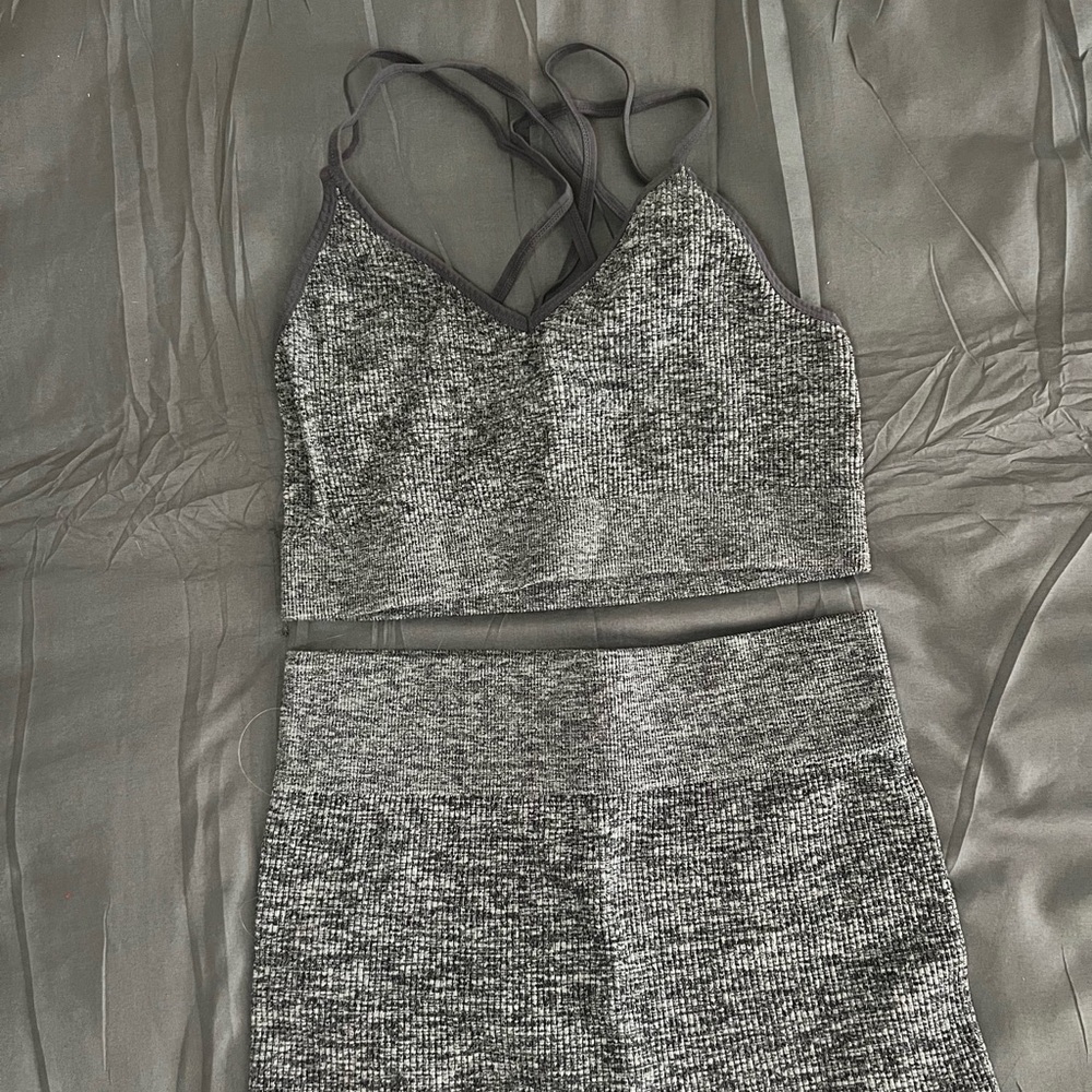 Bozzolo Black and Gray Knit Set